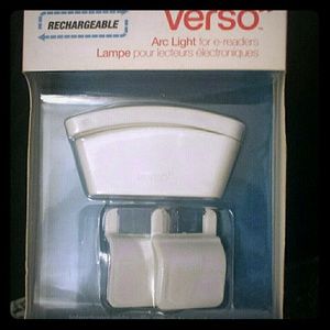 Rechargeable Light by Verso attach to tablet monitor or book